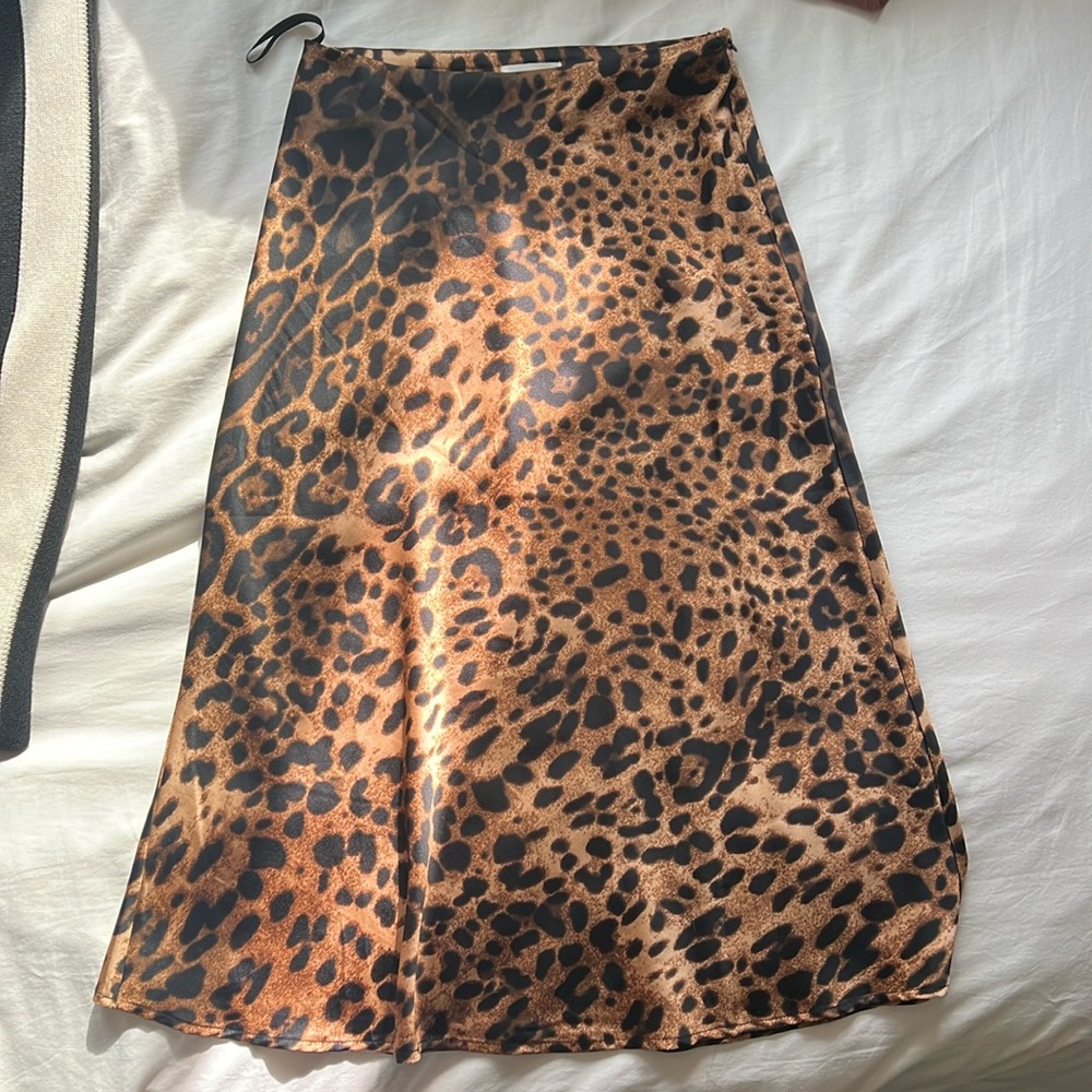 Cotton Candy LA Cheetah Midi Skirt Small